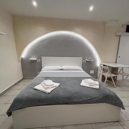 Ferienwohnung Al Rifugio Di Rosmy Bari Exterior foto